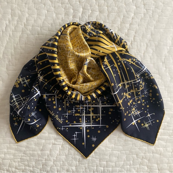 Brand New Hermes Magic Kelly Silk Scarf - Picture 2 of 16